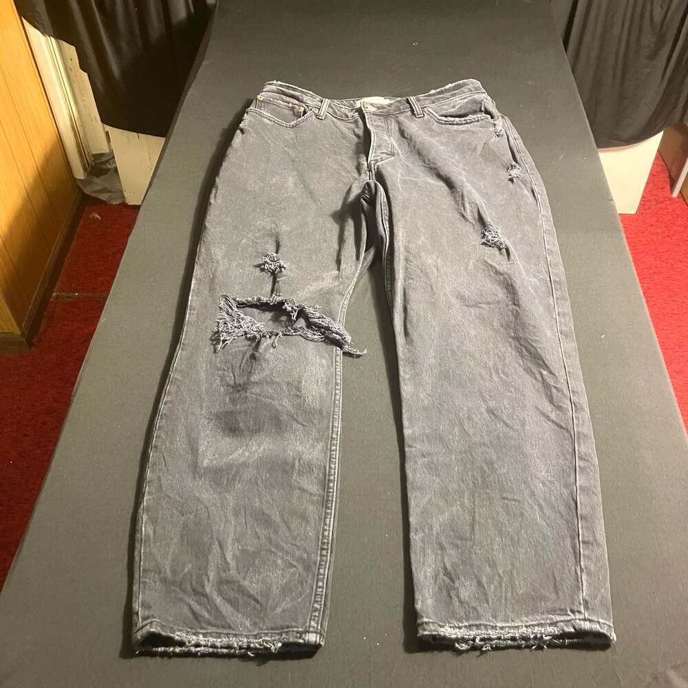 Abercrombie & Fitch Curve Love The Dad High Rise Distressed Jeans Size 31/12s